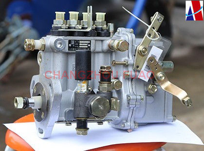 QUANCHAI QC480 Four Cylinders Diesel Engine Fuel Pump engine speed 3000r/min